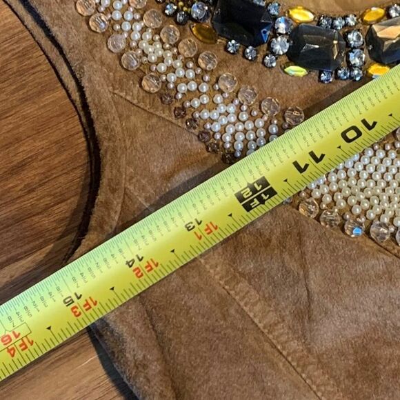 Vest, real suede, beads, sequins, shells, lined, EUC, European sz 40, Amer sz 8 - Picture 11 of 16